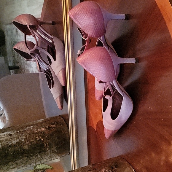 Manolo Blahnik heels - Picture 7 of 8